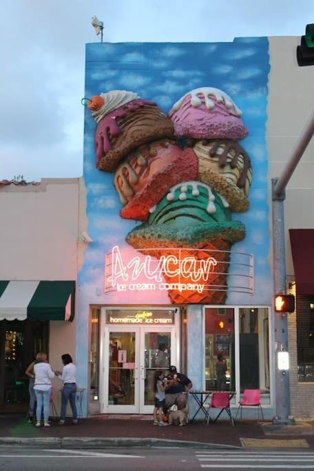Apartment In Calle Ocho A Slice Of Little Havana Miami Buitenkant foto