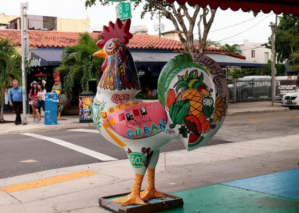 Apartment In Calle Ocho A Slice Of Little Havana Miami Buitenkant foto